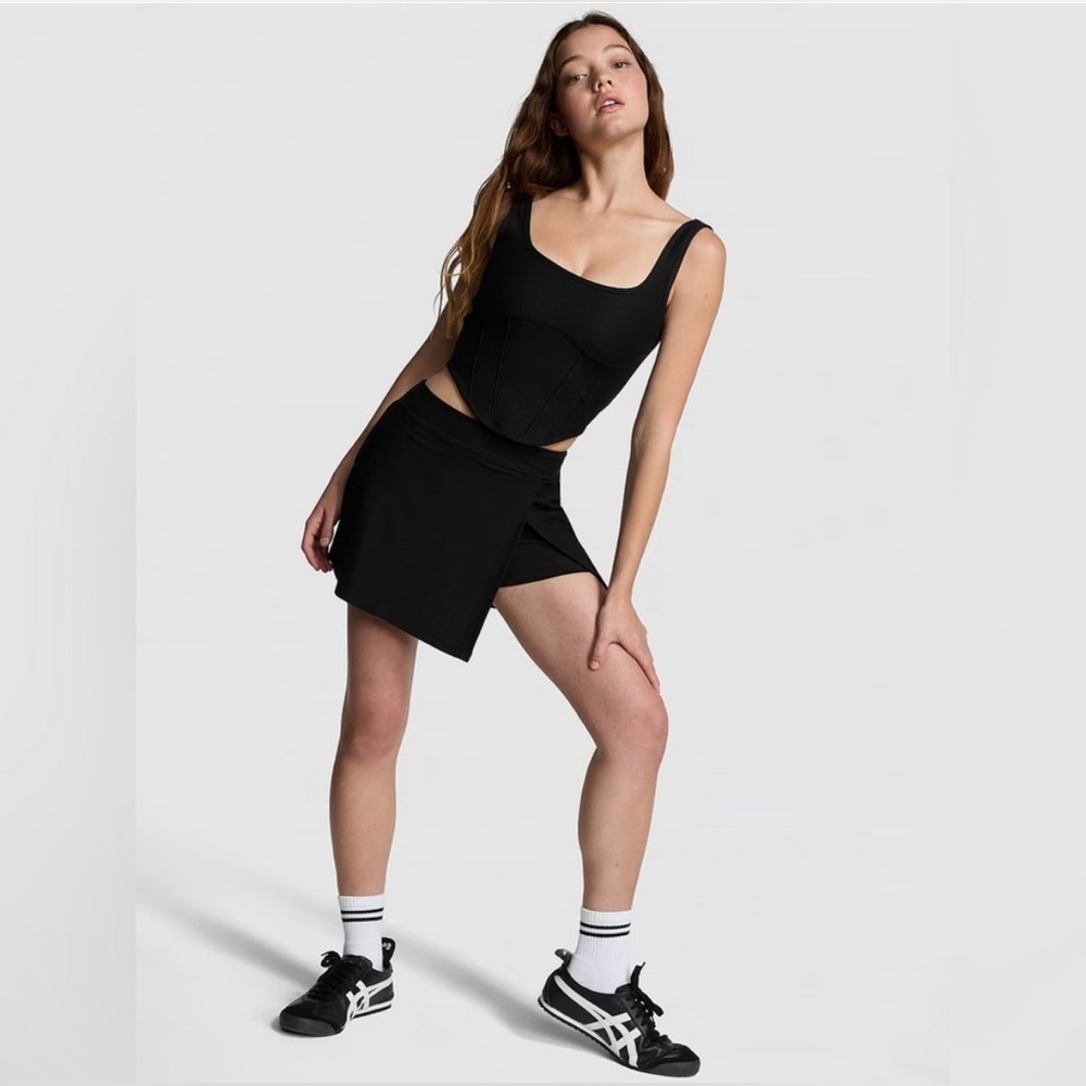 NWT PINK Victoria’s Secret Sport Pique Tennis Skort – Size XS – Black